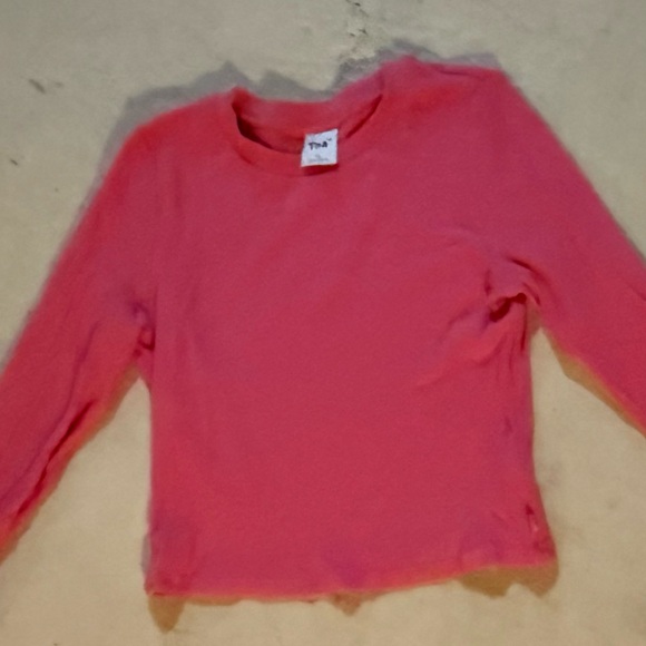 TNA Vibrant Pink Ribbed Tee - Picture 2 of 2